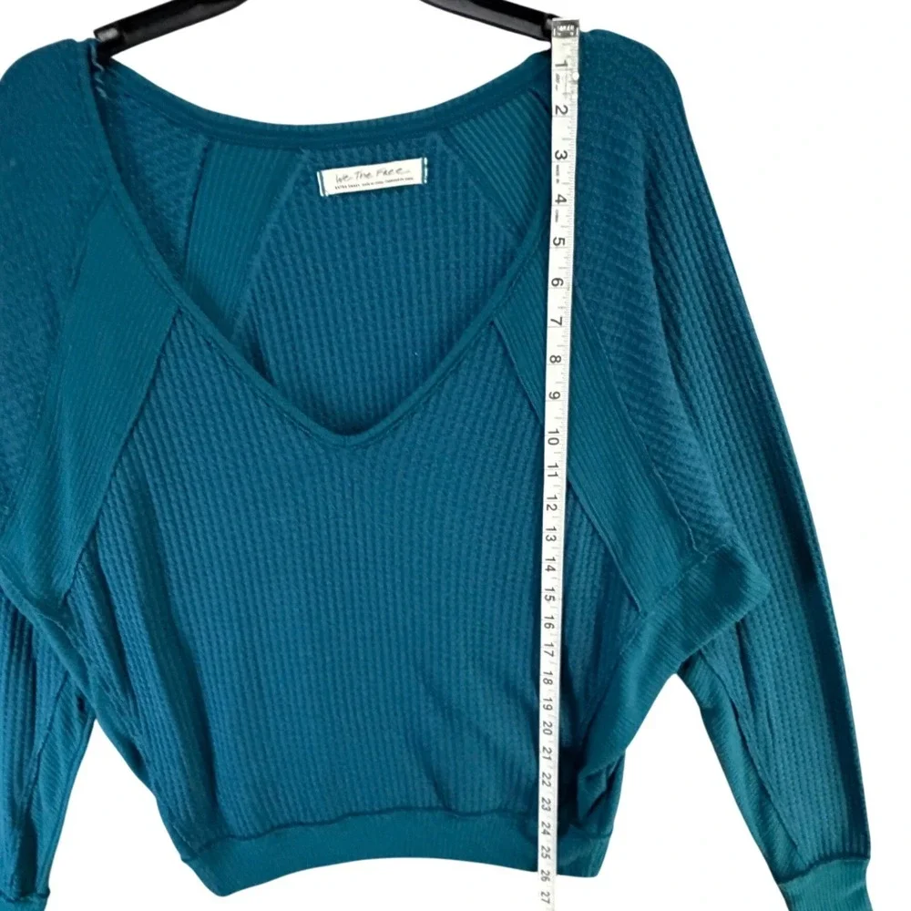 Free People We The Free Santa Clara Thermal Top XS Blue Waffle Boho Chic Slouchy